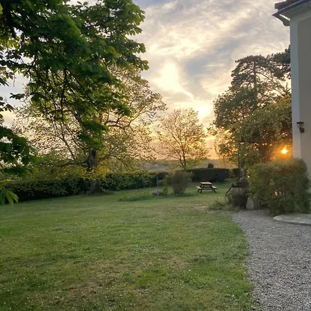 Bed & Breakfast Le Gavachon 4*